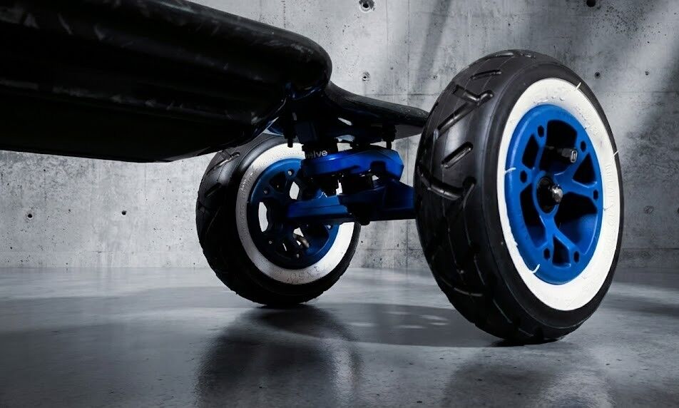 Blue SuperCarve 2 Trucks